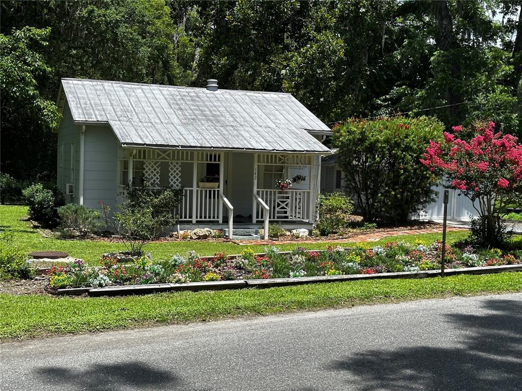 142 NW 2ND AVENUE