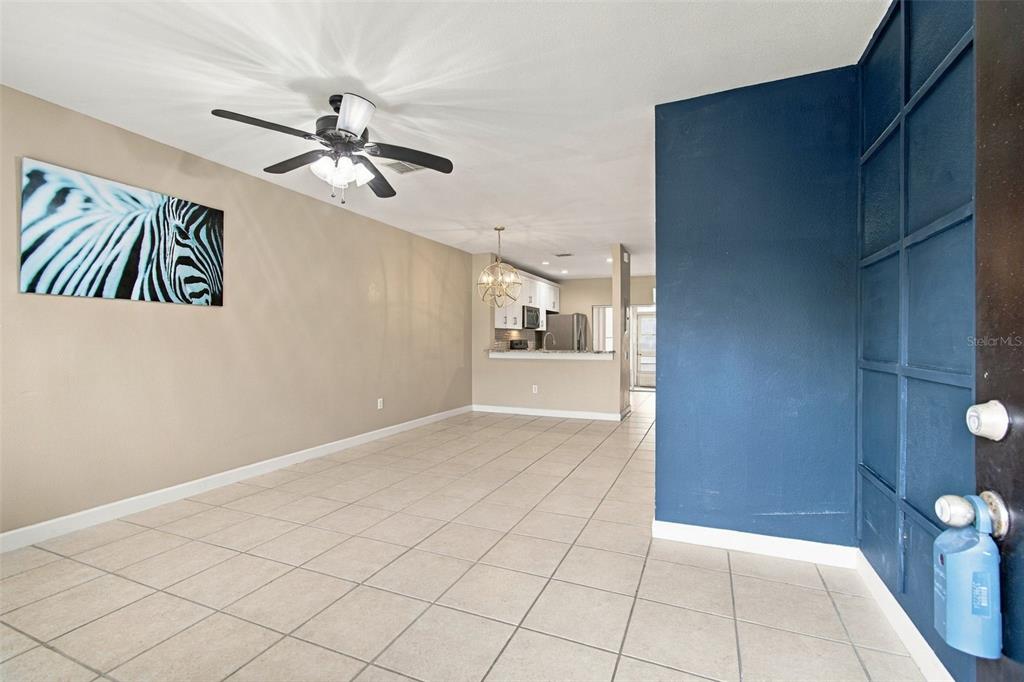 12442 BERKELEY SQUARE DRIVE, TAMPA, FL — photo 3 of 20