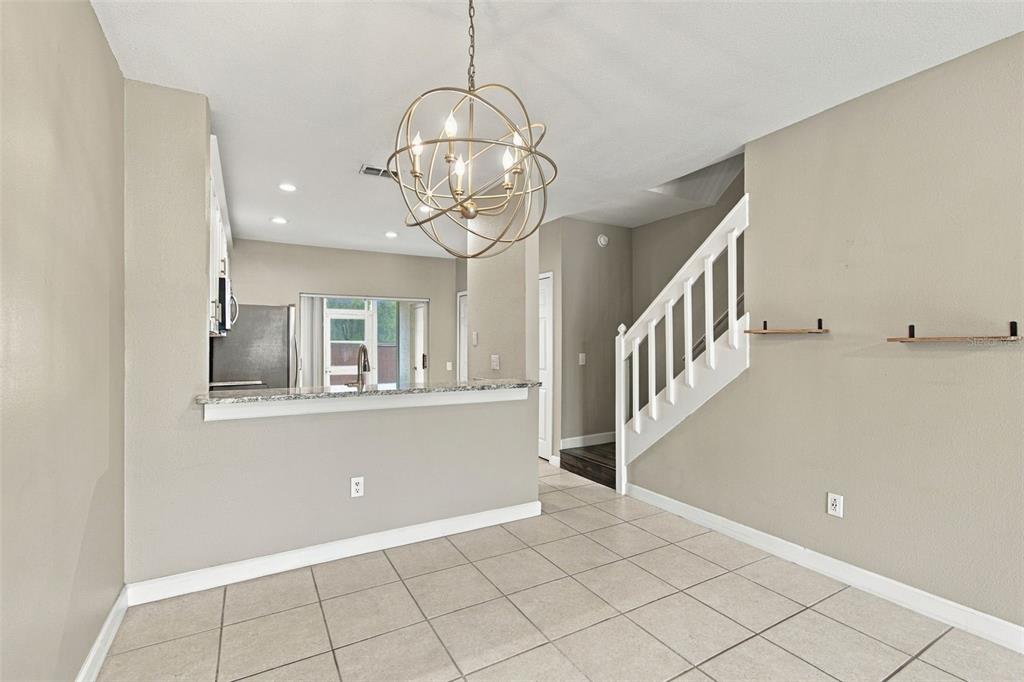 12442 BERKELEY SQUARE DRIVE, TAMPA, FL — photo 5 of 20