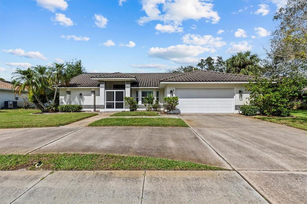 913 OAKVIEW ROAD