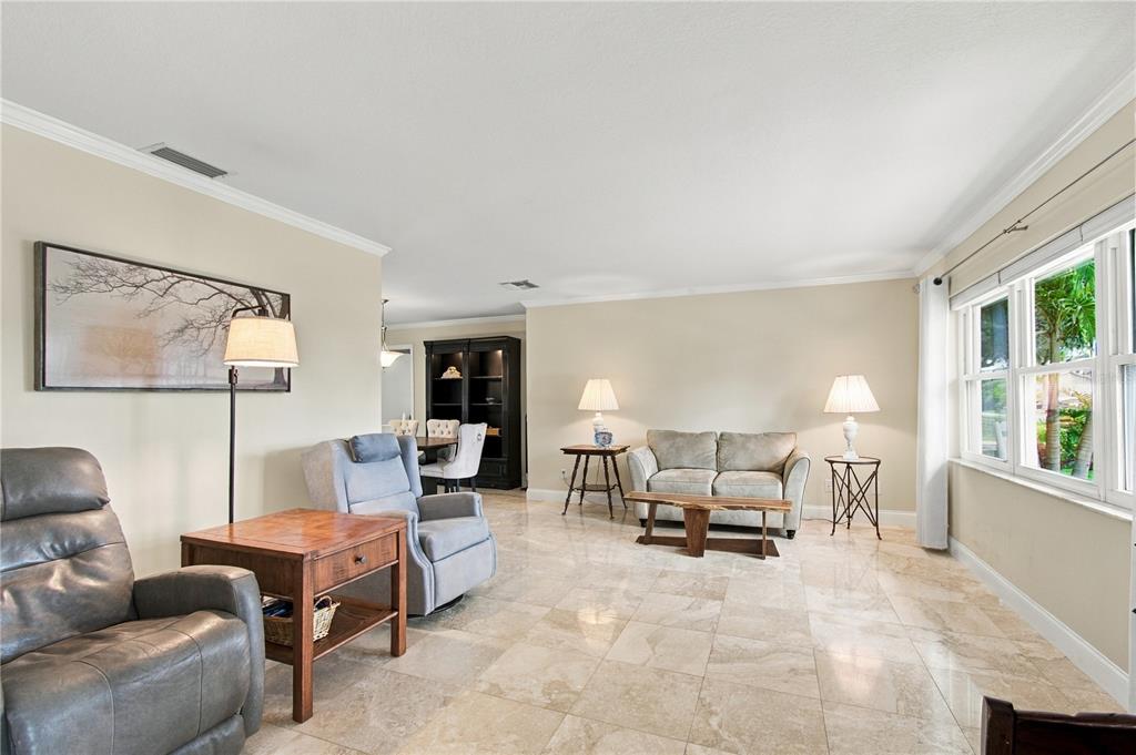 1967 ARVIS CIRCLE E, CLEARWATER, FL — photo 3 of 30