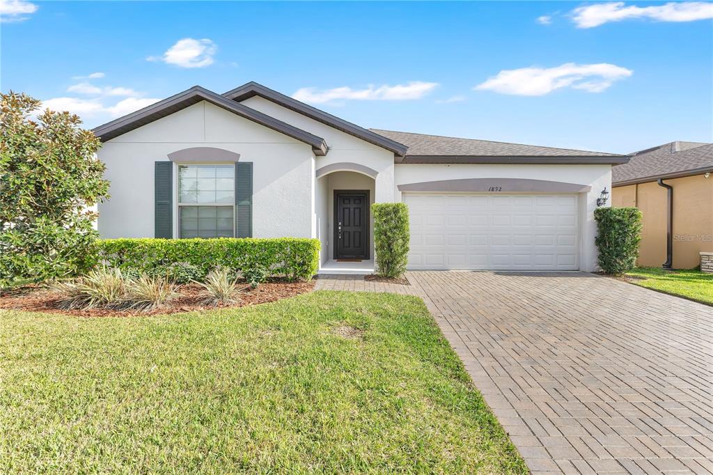 1892 CAYMAN COVE CIRCLE