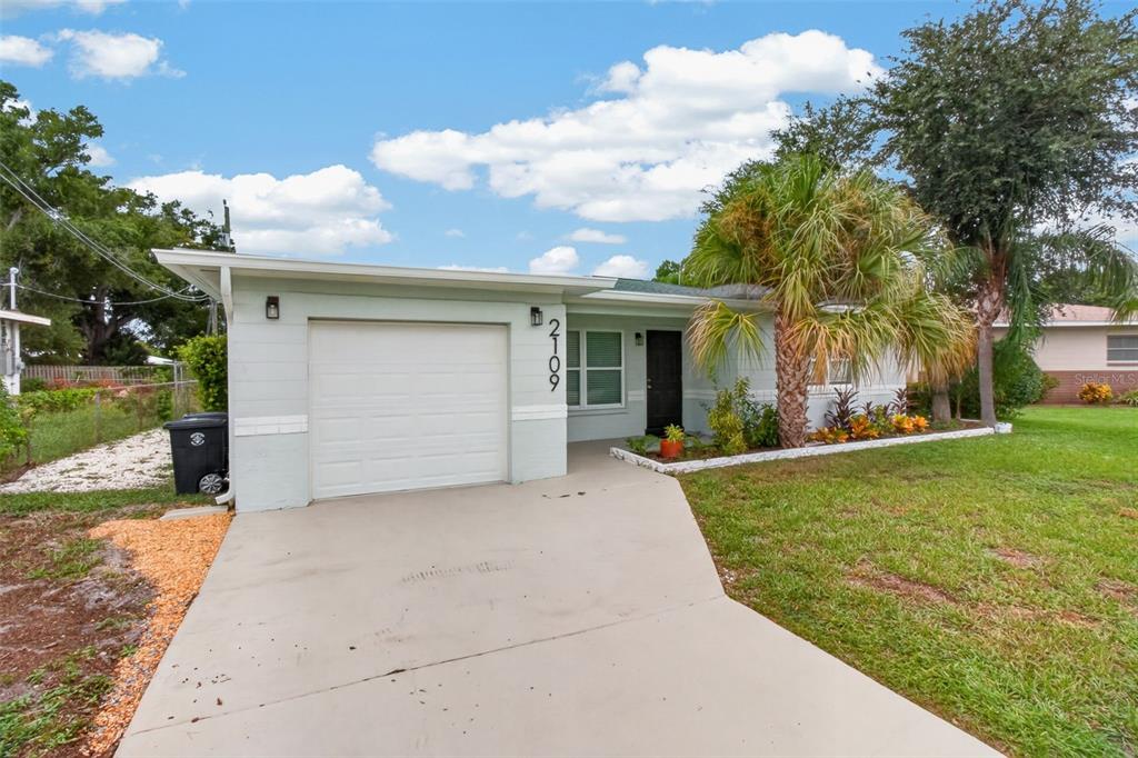 2109 58TH STREET S, GULFPORT, FL — photo 4 of 47