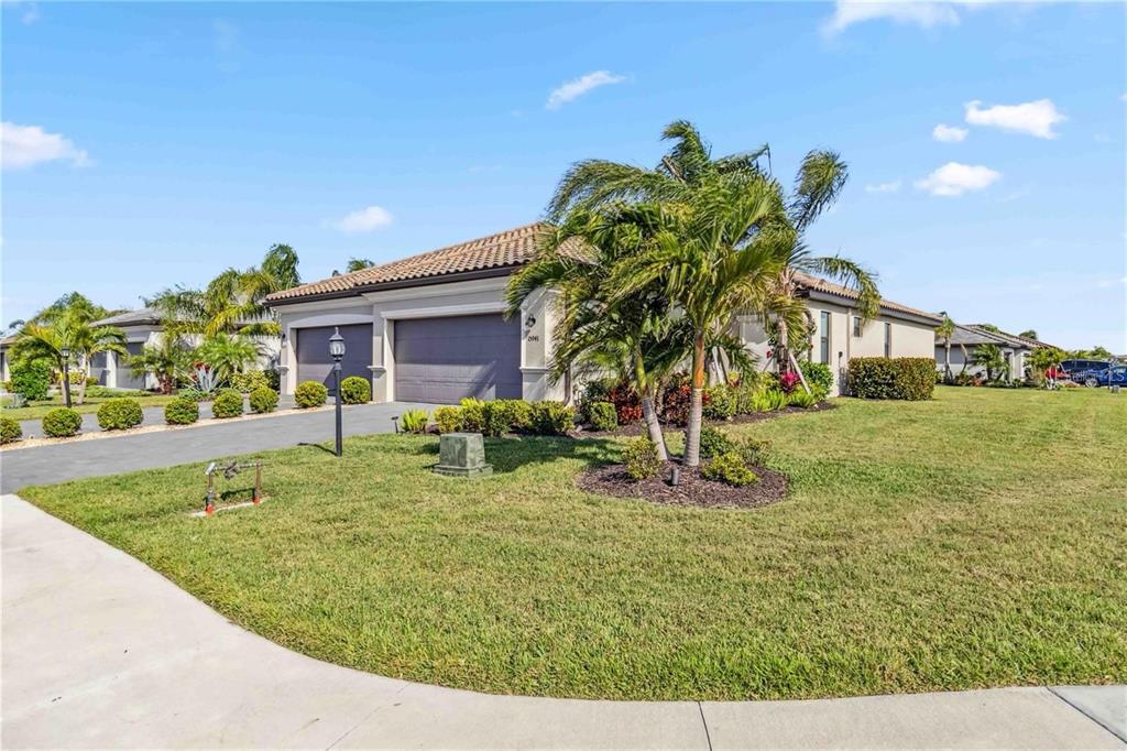 15941 CLEAR SKIES PLACE, BRADENTON, FL — photo 3 of 30