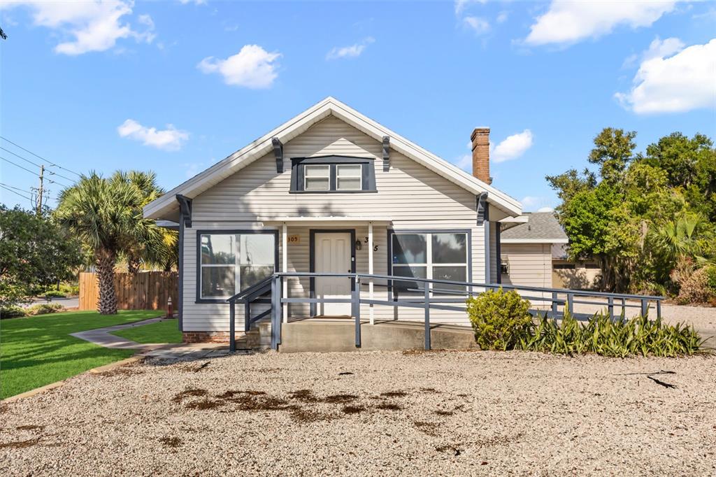 305 N SINCLAIR AVENUE
