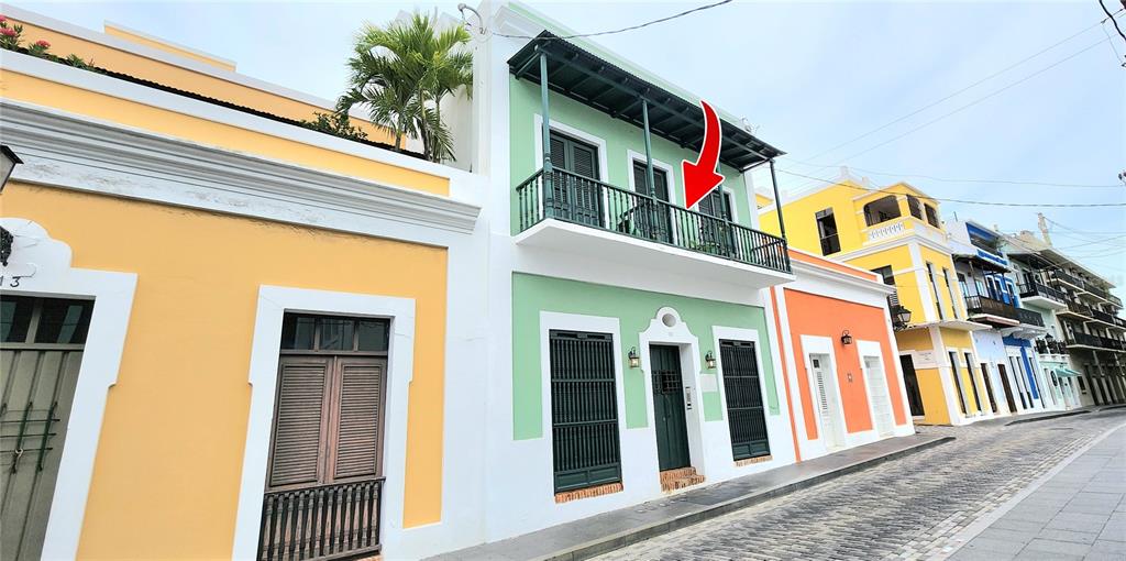 315 LUNA ST., MAESTRO RAFAEL CORDERO COND. UNIT 2-A