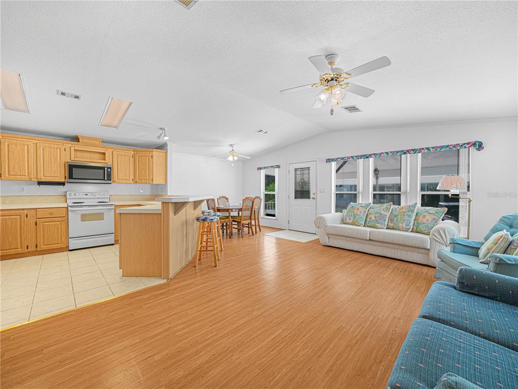 58 SILVERSIDES STREET, LAKE WALES, FL — photo 4 of 48
