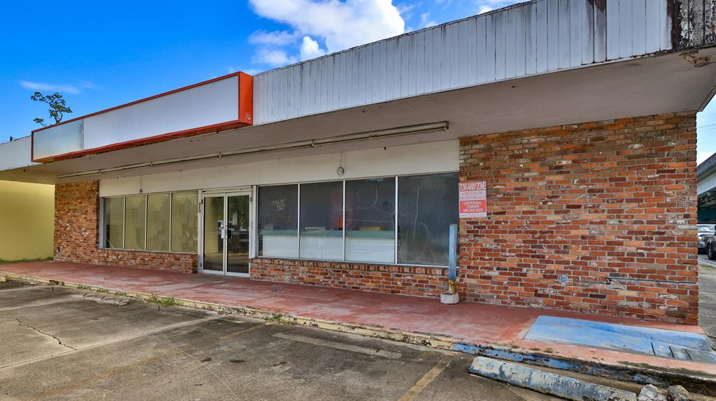 319 S DIXIE FREEWAY, NEW SMYRNA BEACH, FL — photo 3 of 3