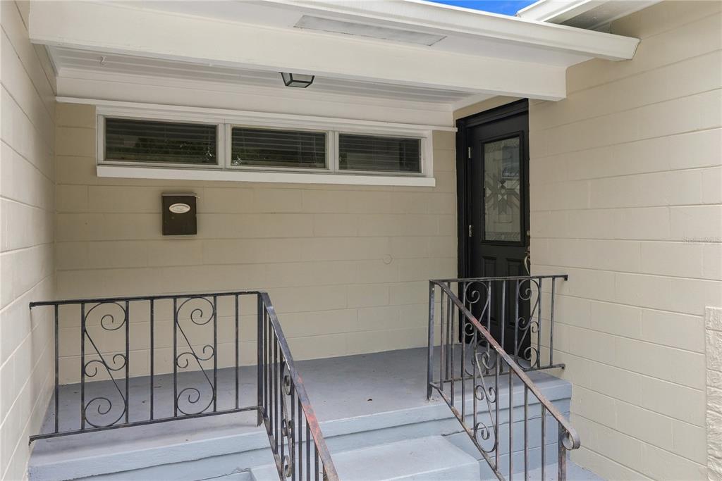 5149 22ND AVENUE N, ST PETERSBURG, FL — photo 3 of 30