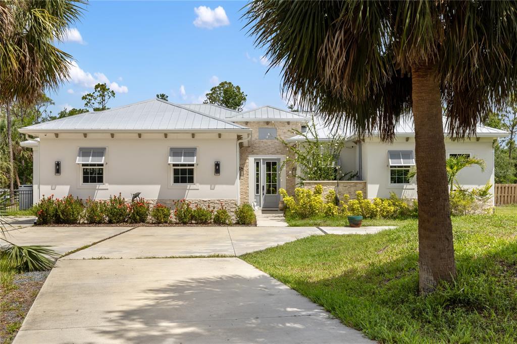 601 SUFFOLK CIRCLE