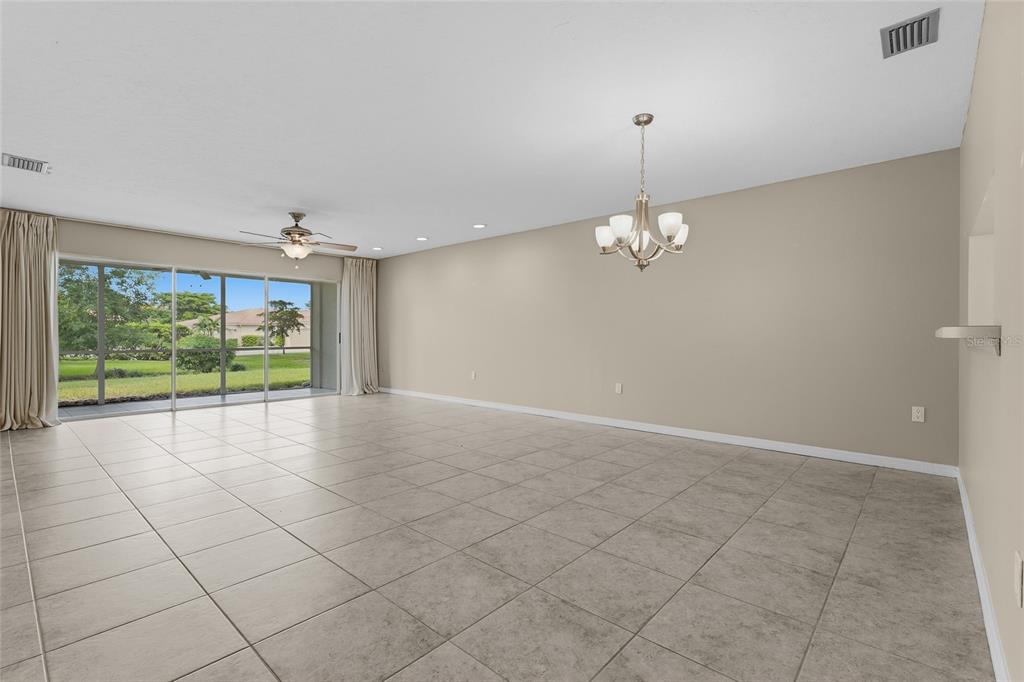 3032 RINGWOOD MEADOW UNIT 17, SARASOTA, FL — photo 4 of 30