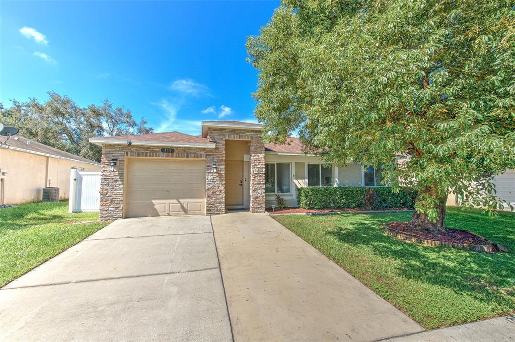319 ABIGAIL ROAD, PLANT CITY, FL — photo 3 of 30