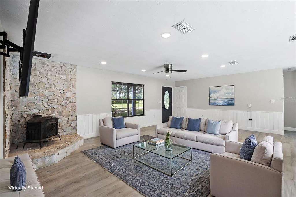 1869 SW 32ND PLACE, BELL, FL — photo 3 of 30
