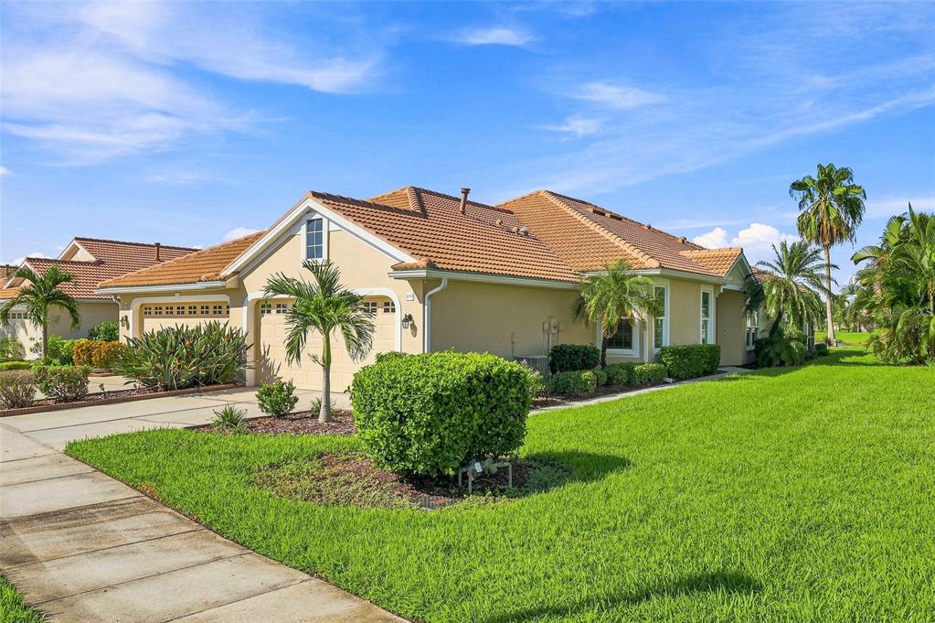 4350 WHISPERING OAKS DR, NORTH PORT, FL — photo 3 of 30