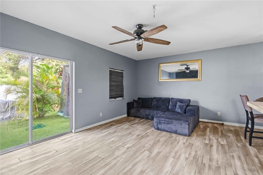 4118 11TH STREET E, BRADENTON, FL — photo 4 of 23
