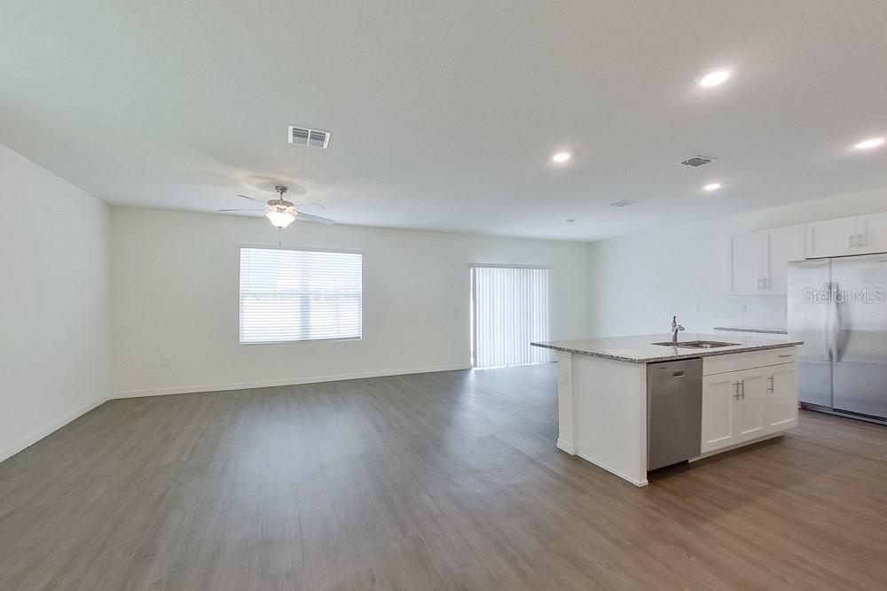 32205 EDSON AVENUE, LEESBURG, FL — photo 2 of 20