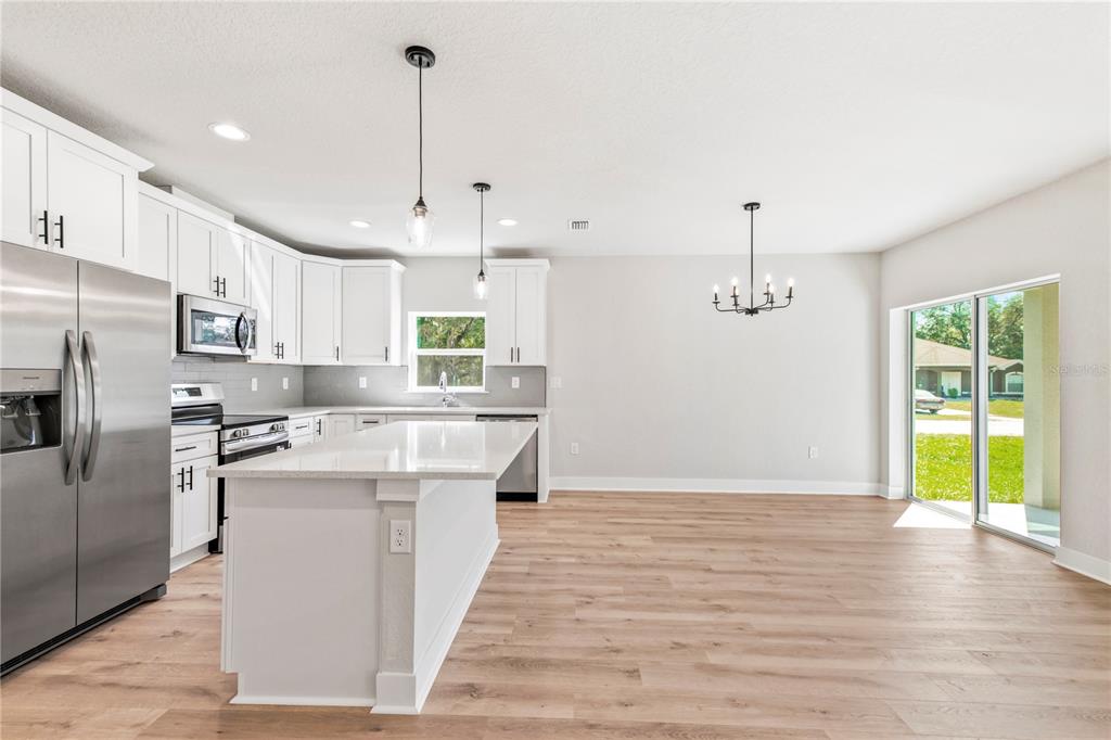 13290 SNOWY PLOVER AVENUE, WEEKI WACHEE, FL — photo 5 of 14