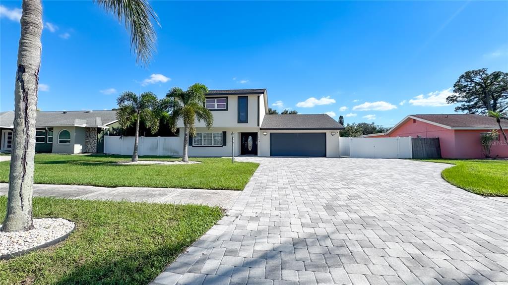 354 MONTGOMERY AVENUE, SARASOTA, FL — photo 4 of 62