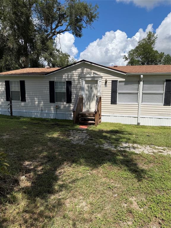 217 LONGVIEW AVENUE, LADY LAKE, FL — photo 3 of 5