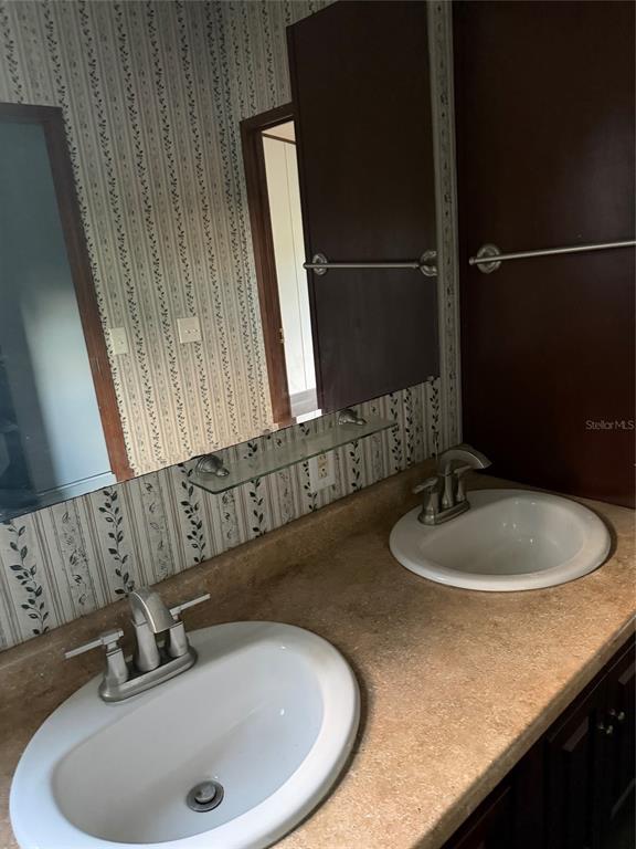 217 LONGVIEW AVENUE, LADY LAKE, FL — photo 5 of 5