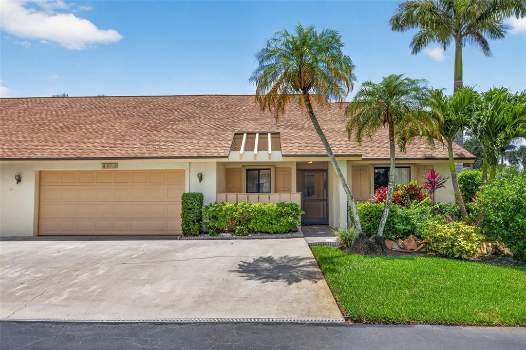 6072 HUNTINGTON WOODS DRIVE UNIT 17