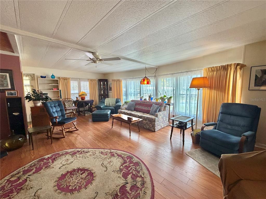 108 MANGO COVE, LEESBURG, FL — photo 2 of 50