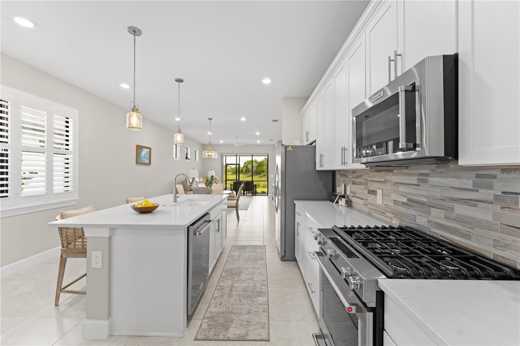 6332 WINDING PINE DRIVE, NOKOMIS, FL — photo 4 of 30