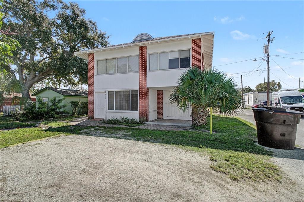 874 21ST AVENUE S, ST PETERSBURG, FL — photo 3 of 100