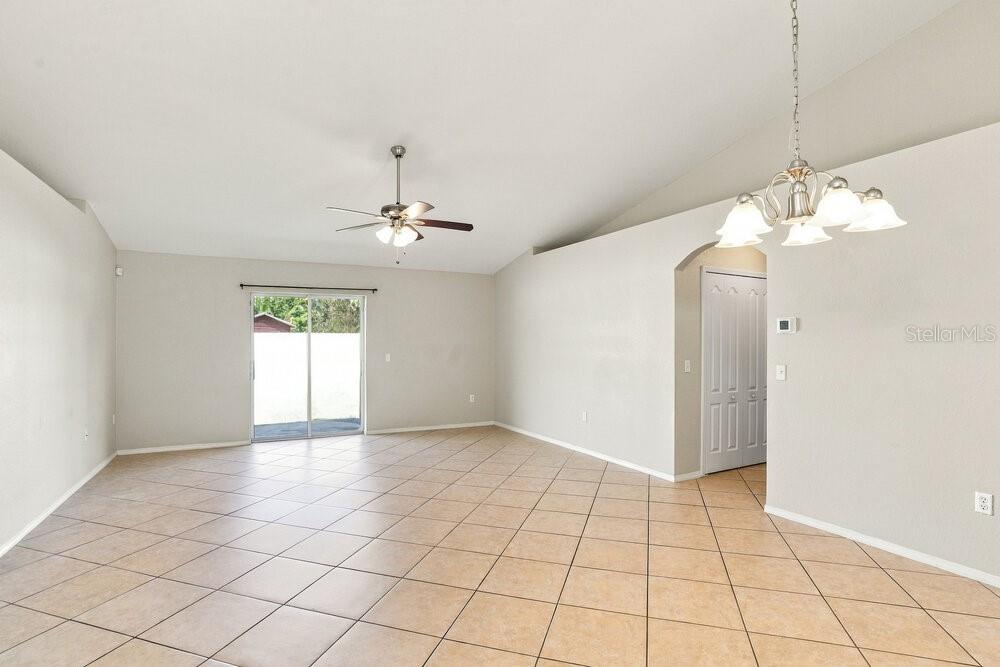 727 BARRISTER DRIVE, AUBURNDALE, FL — photo 4 of 16