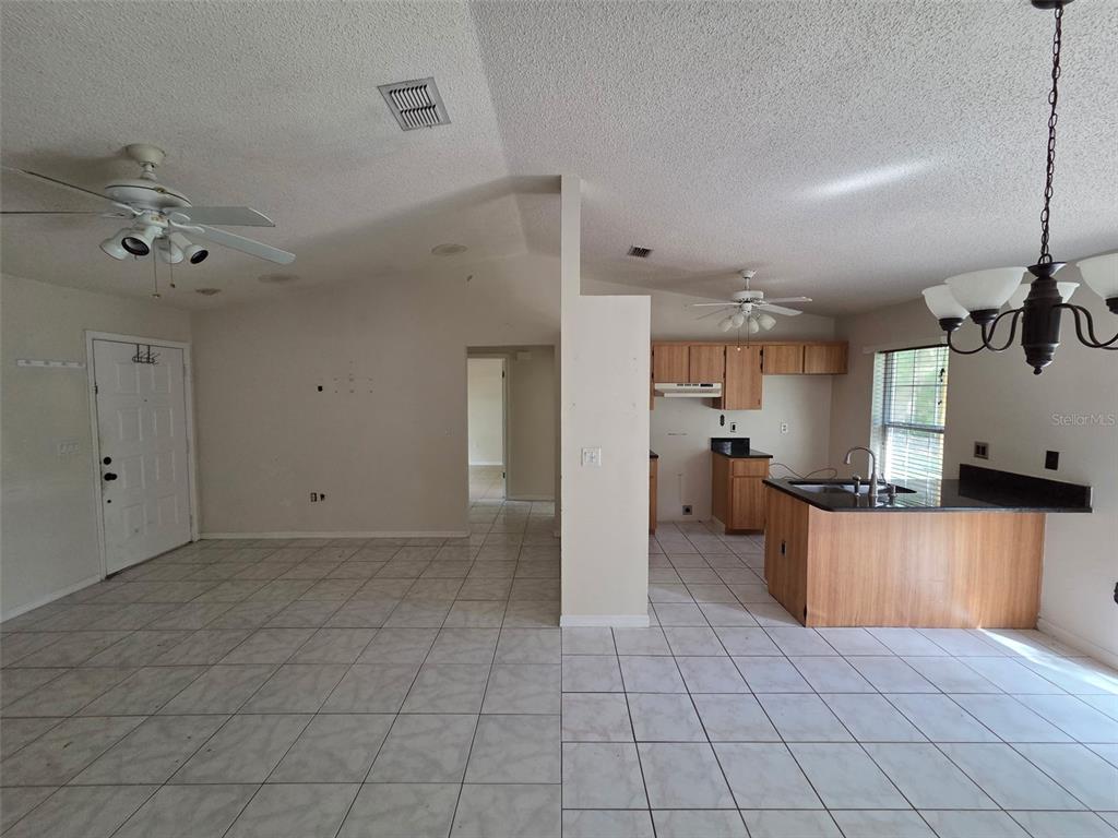 8190 SEALAWN DRIVE, SPRING HILL, FL — photo 2 of 12