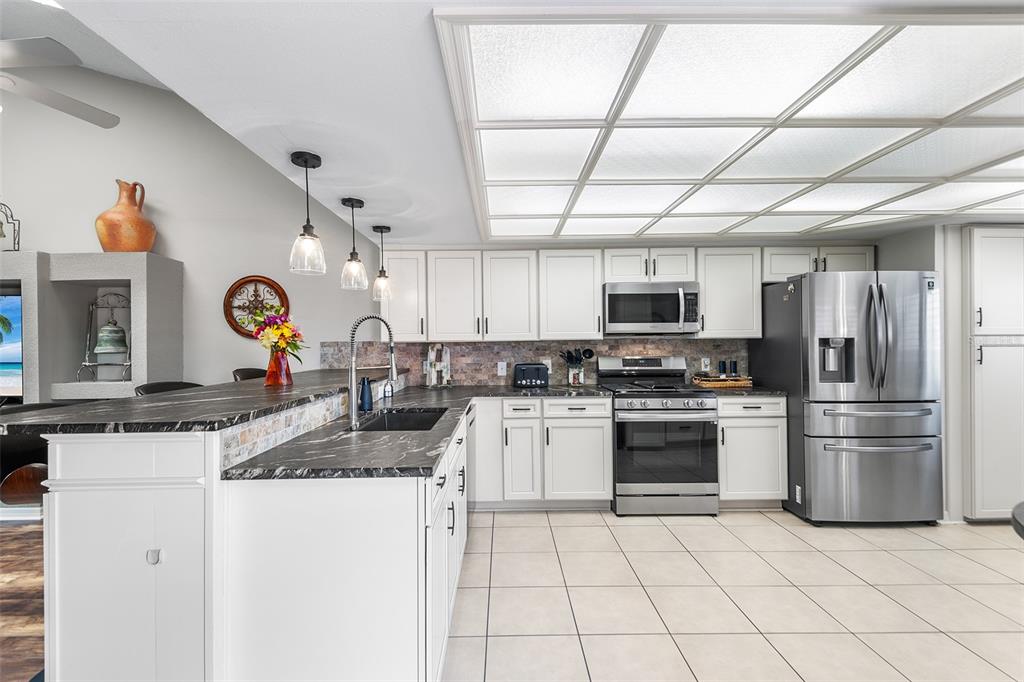809 MAGNOLIA PLACE UNIT 809, WINTER HAVEN, FL — photo 5 of 30