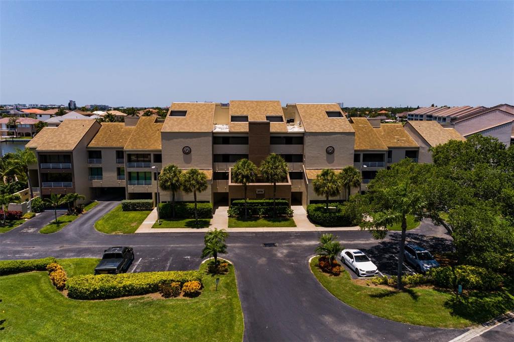 2775 KIPPS COLONY DRIVE S UNIT 205, ST PETERSBURG, FL — photo 2 of 59