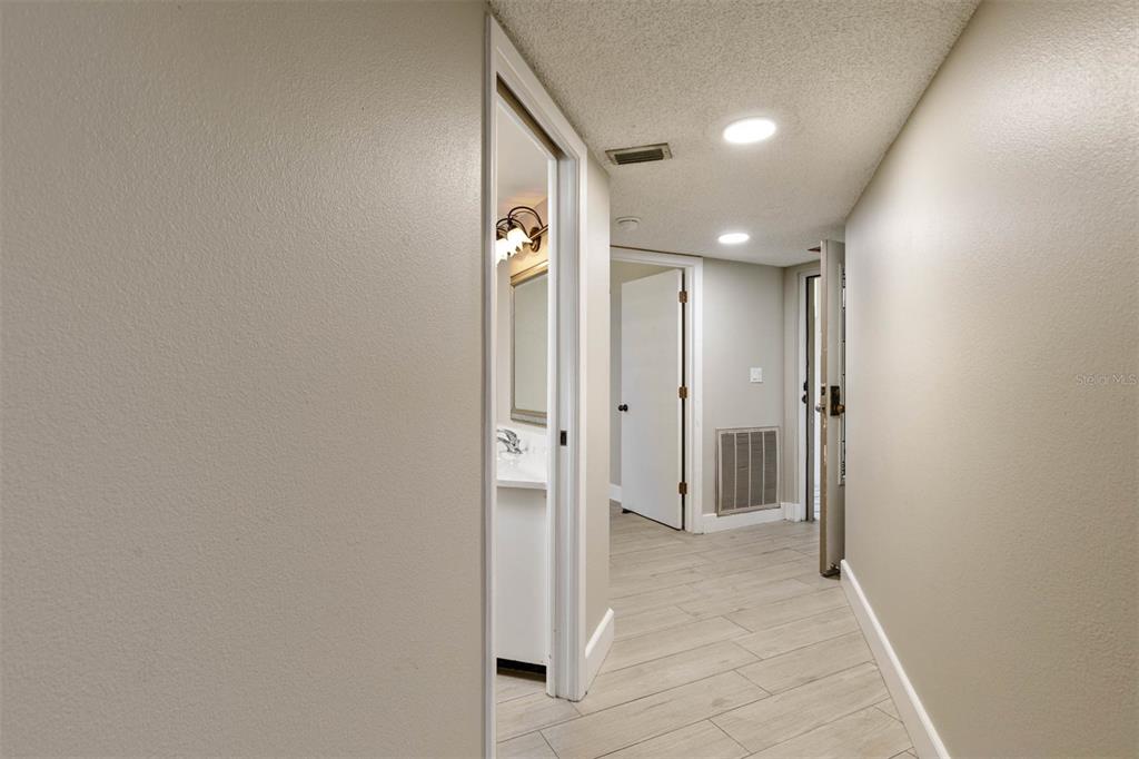 2775 KIPPS COLONY DRIVE S UNIT 205, ST PETERSBURG, FL — photo 5 of 59