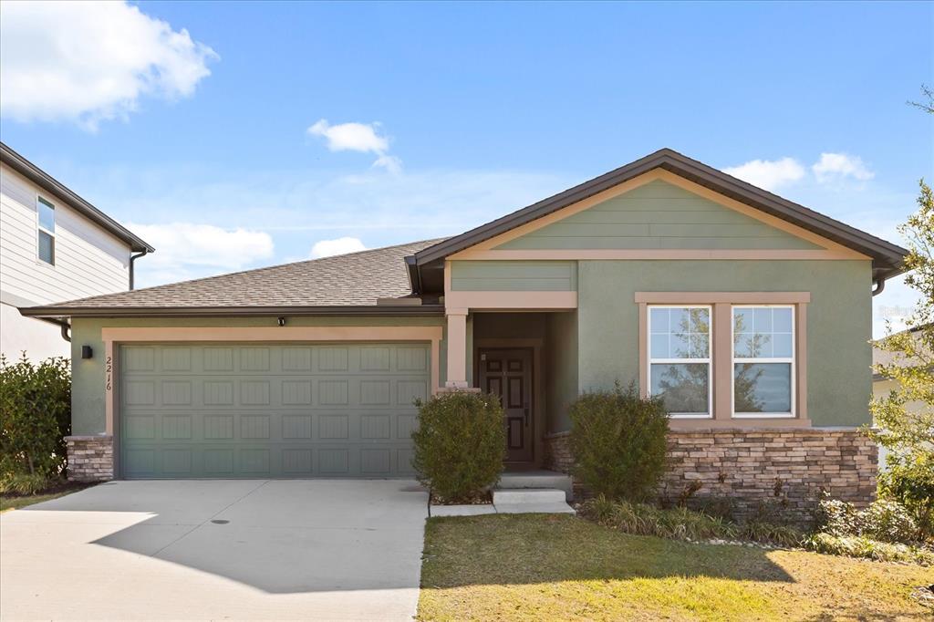 2216 CROSSBOW STREET
