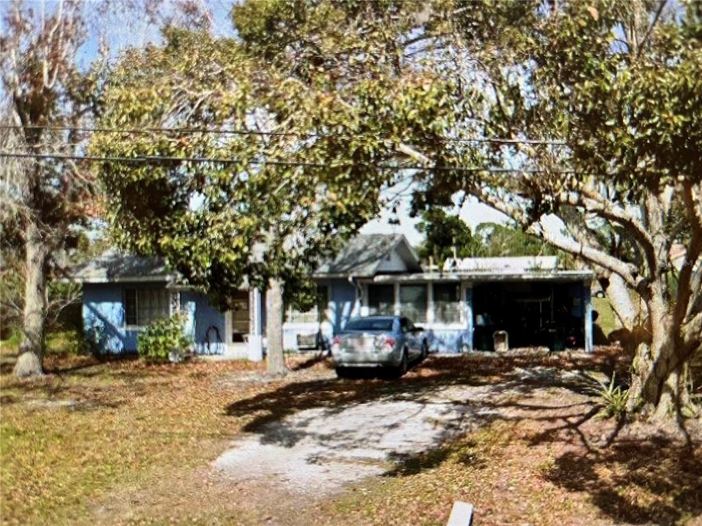 212 HILLS ROAD