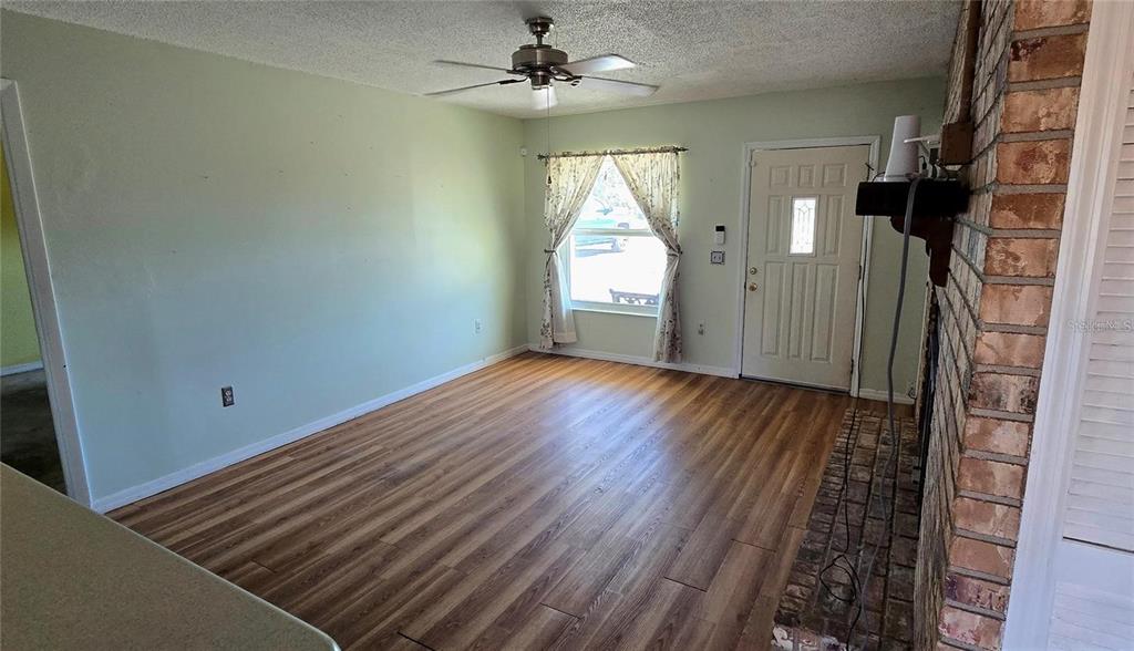 11346 CIRCLE WAY, LEESBURG, FL — photo 3 of 24