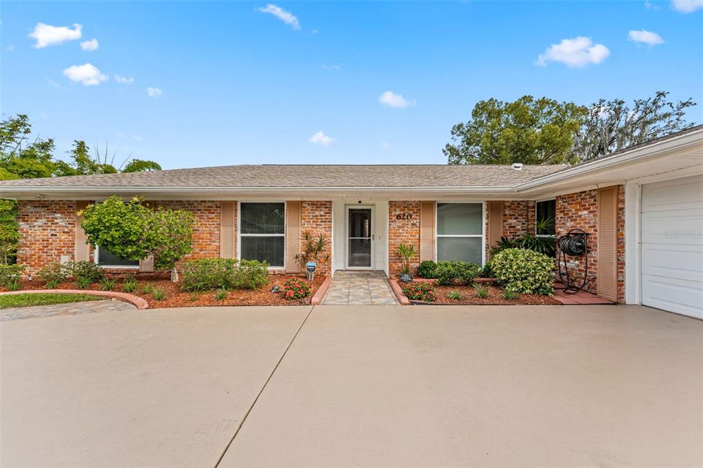 620 RED SAIL LANE