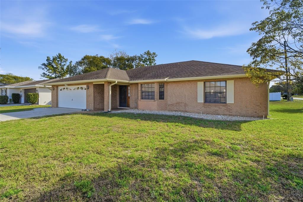 1877 VERONICA AVENUE