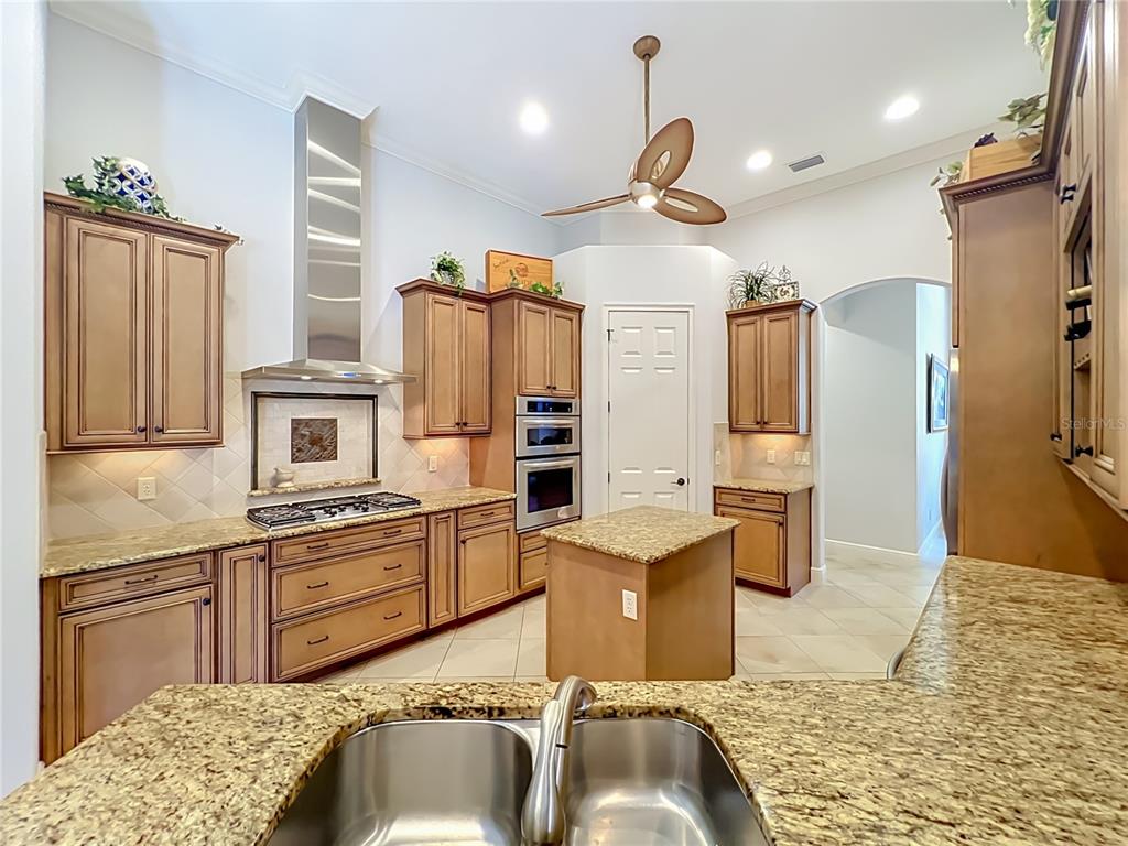 7456 POINTE VENEZIA DRIVE, ORLANDO, FL — photo 5 of 14