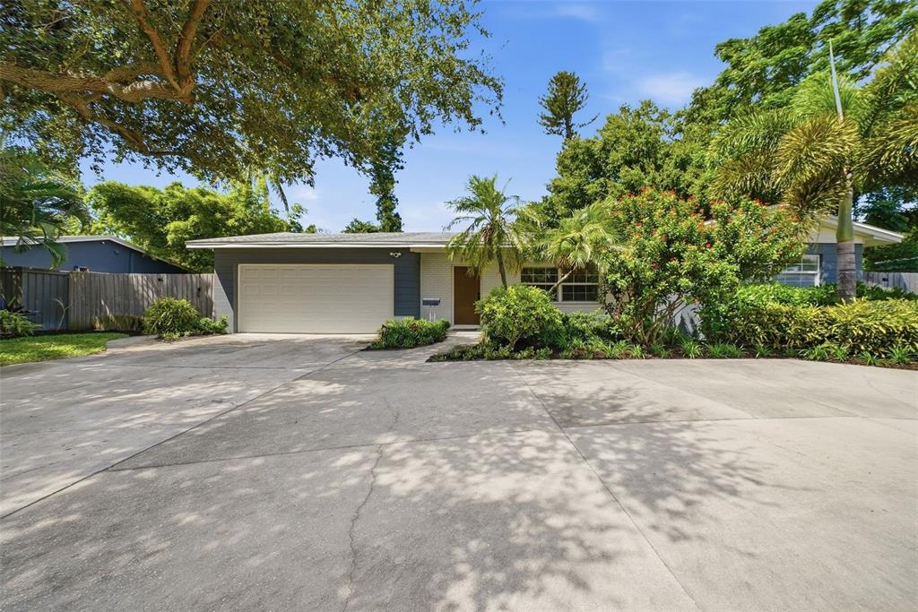 6675 COLONY DRIVE S, ST PETERSBURG, FL — photo 4 of 65