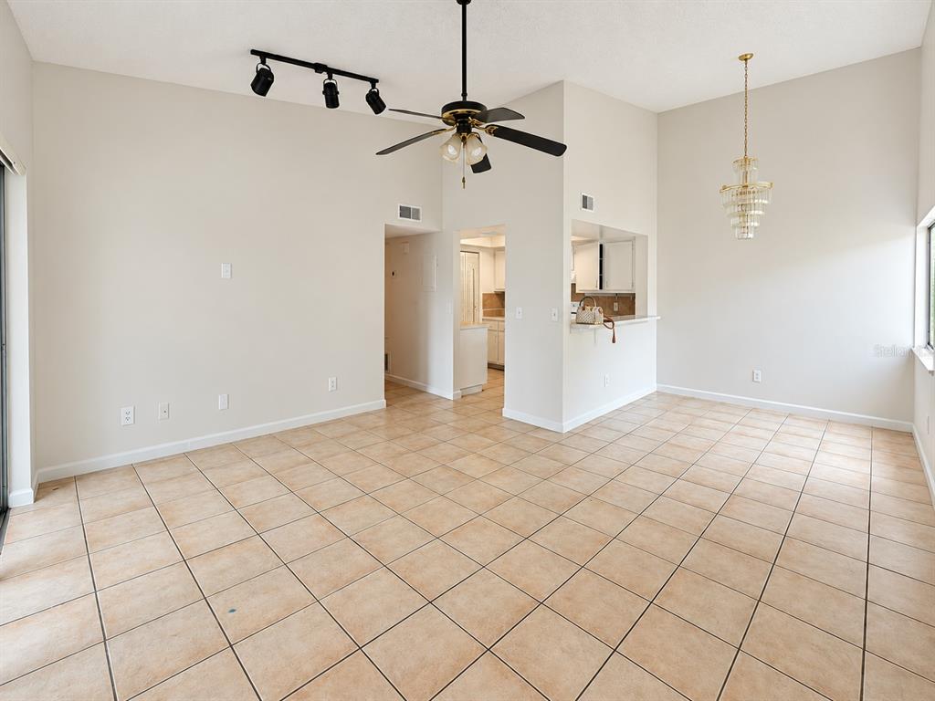 2527 CITRUS CLUB LANE UNIT 3904, ORLANDO, FL — photo 2 of 19