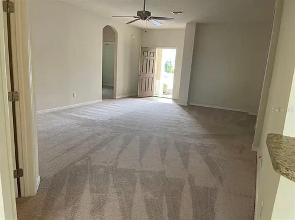 827 BATTERY POINTE DRIVE, ORLANDO, FL — photo 2 of 17