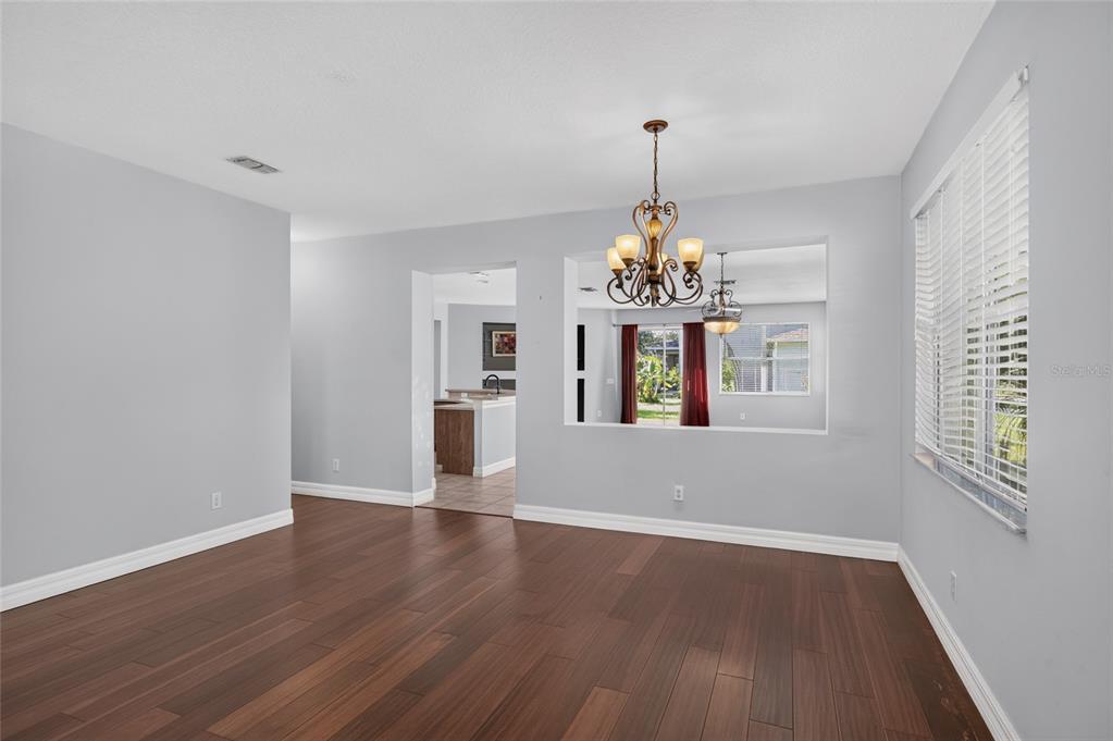 9806 CHORLTON CIR, ORLANDO, FL — photo 3 of 23
