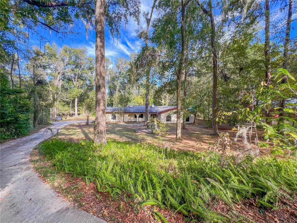 4419 NW 69TH STREET