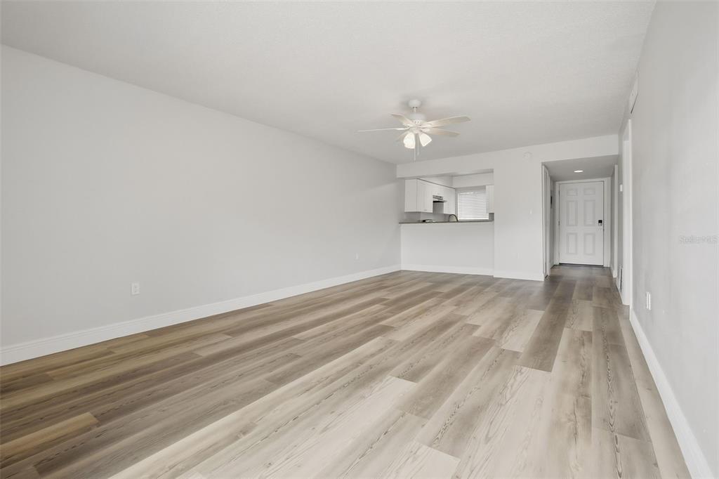 163 SCOTTSDALE SQUARE UNIT 163, WINTER PARK, FL — photo 3 of 13