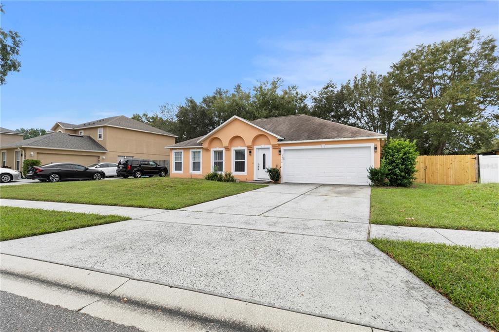 1056 ROYAL MARQUIS CIRCLE, OCOEE, FL — photo 3 of 30