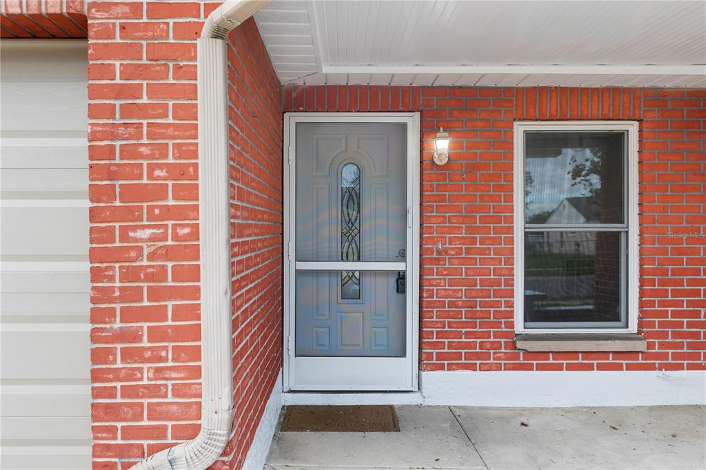 8221 AUTUMN OAK AVENUE, PORT RICHEY, FL — photo 2 of 31