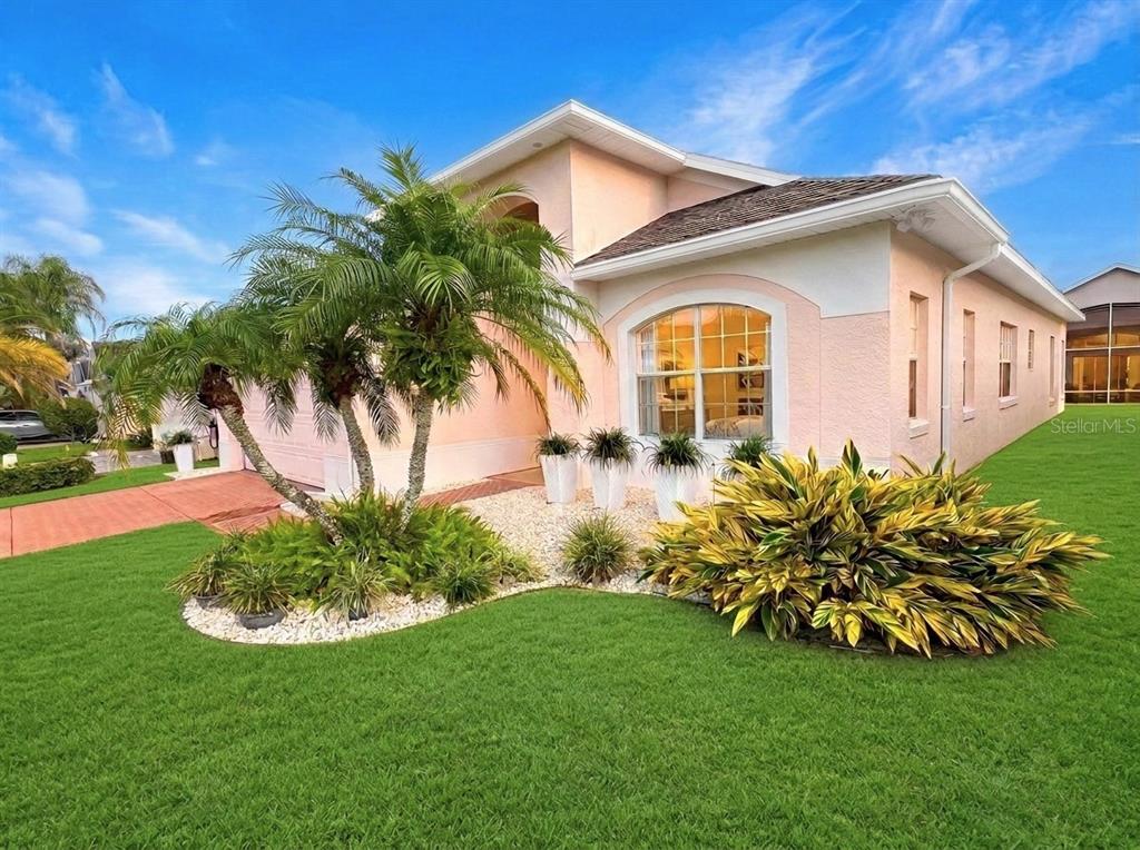 201 PRATHER DRIVE