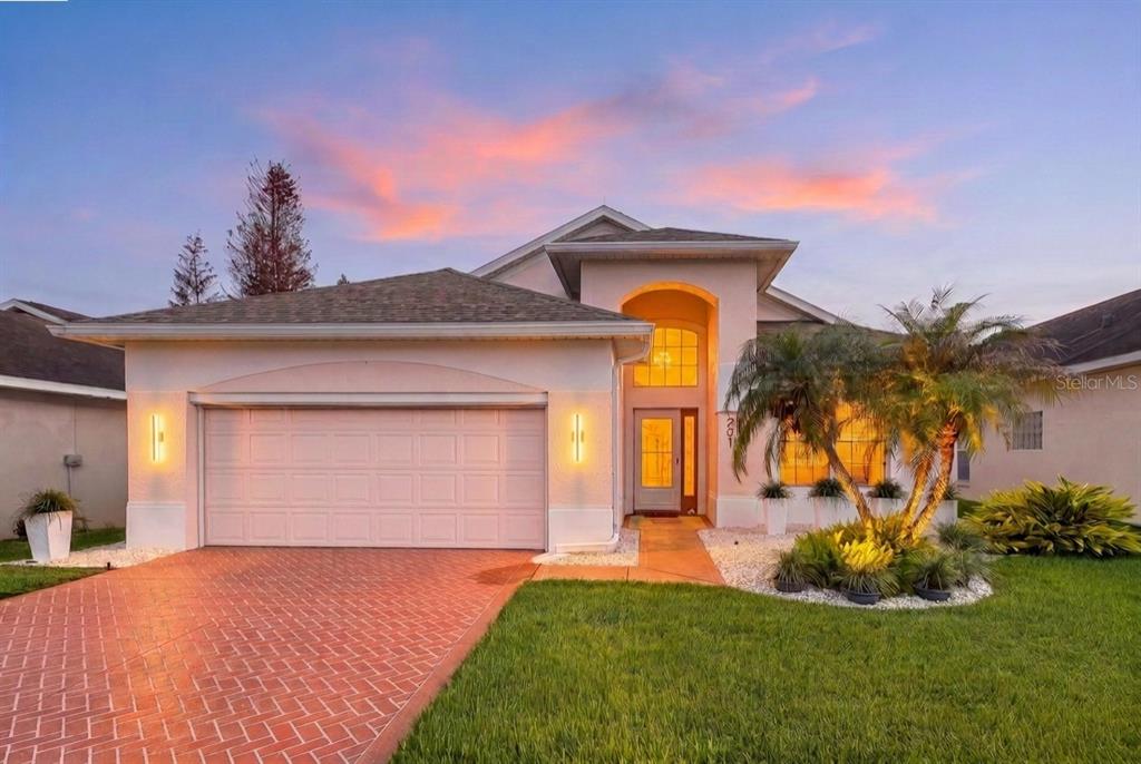 201 PRATHER DRIVE, DAVENPORT, FL — photo 2 of 30