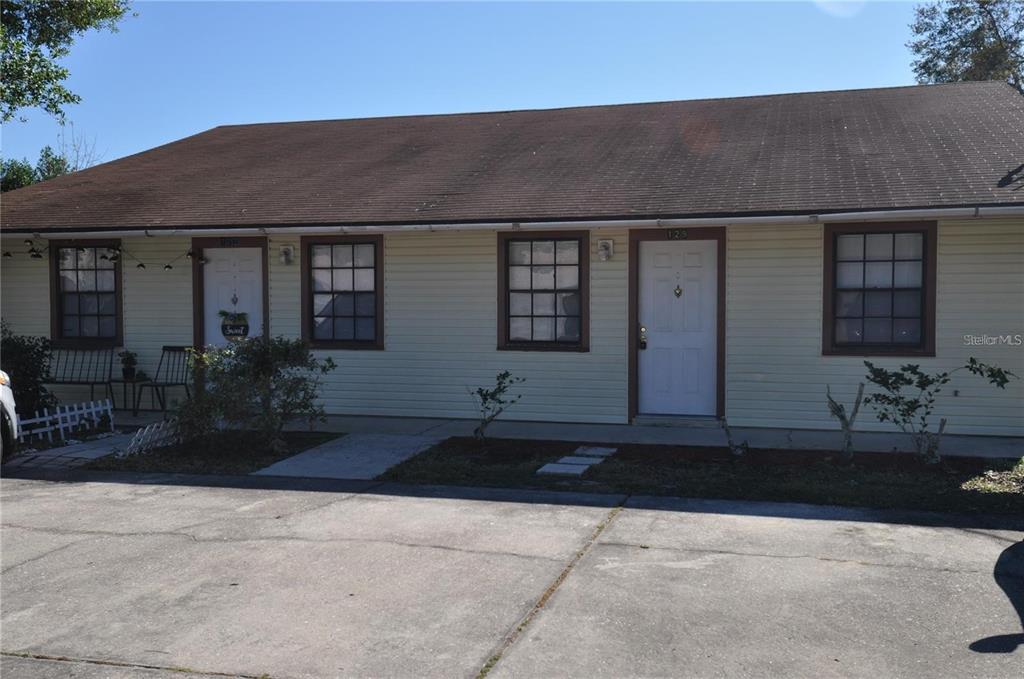 129 DENTON AVENUE, AUBURNDALE, FL — photo 2 of 8